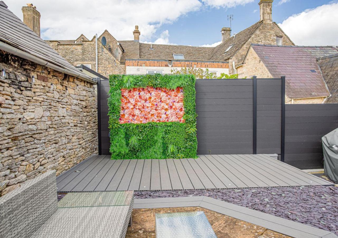 Maple Rose - 2 Bed With Garden In Minchinhampton! Villa Dış mekan fotoğraf